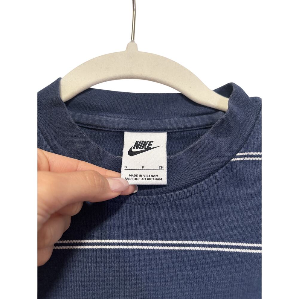 Nike Navy and White Striped Crop Long Sleeve Shirt S - Picture 3 of 8